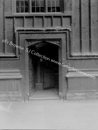 BODLEIAN LIBRARY ENTRANCE